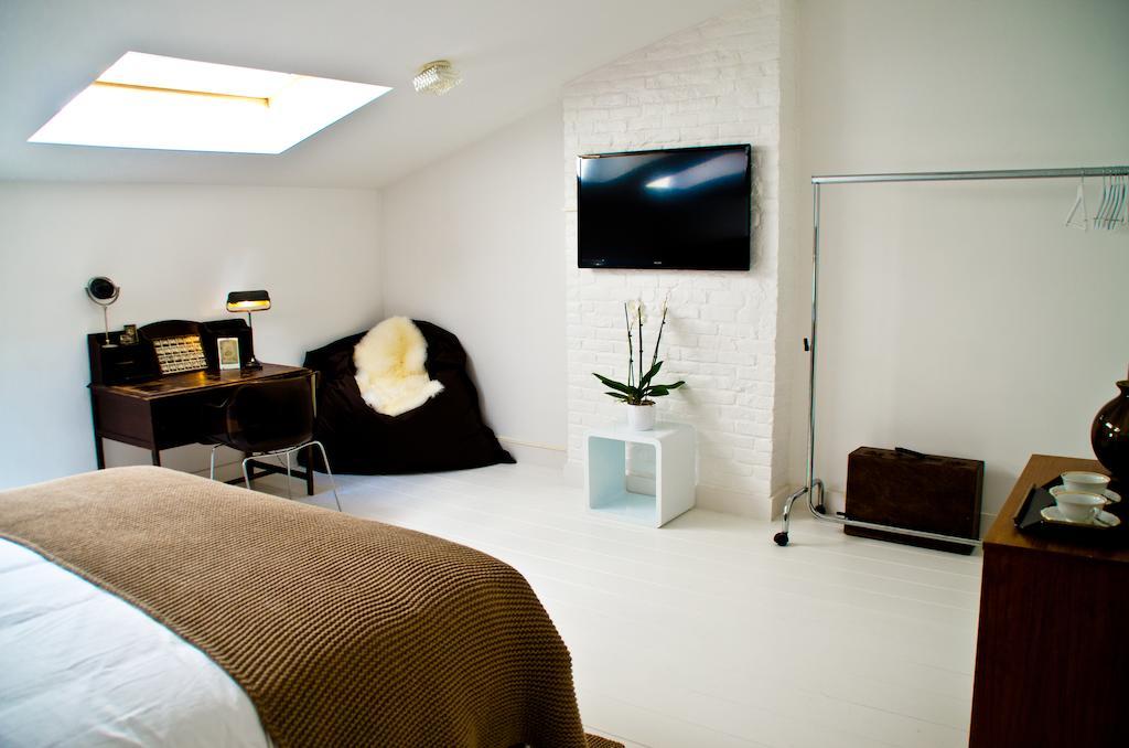 House Ninety Guesthouse Ixelles Luaran gambar